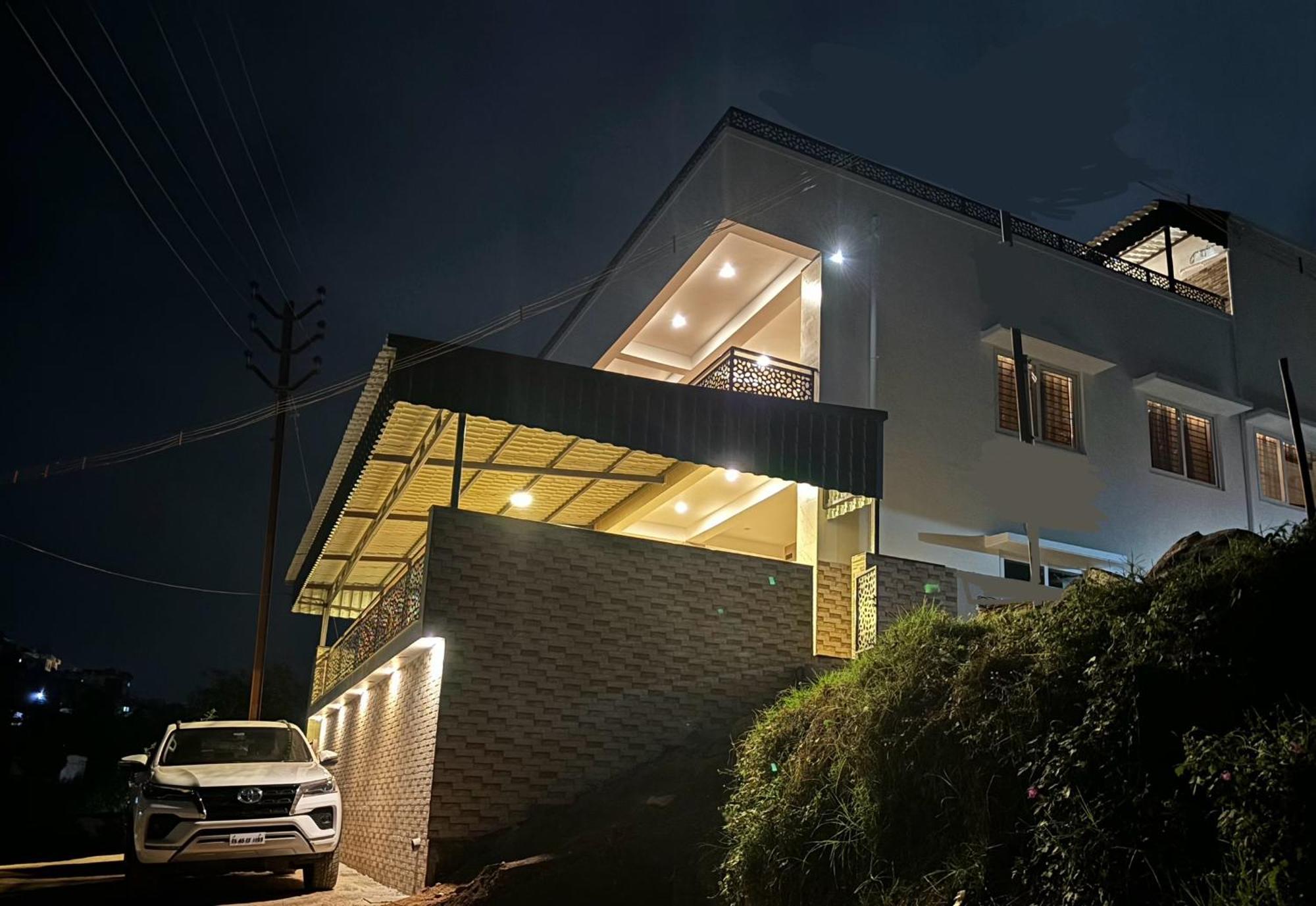 Rr Holiday Homes Кодайканал Екстериор снимка